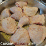 Tajine de poulet aux pommes de terre Saisir le poulet